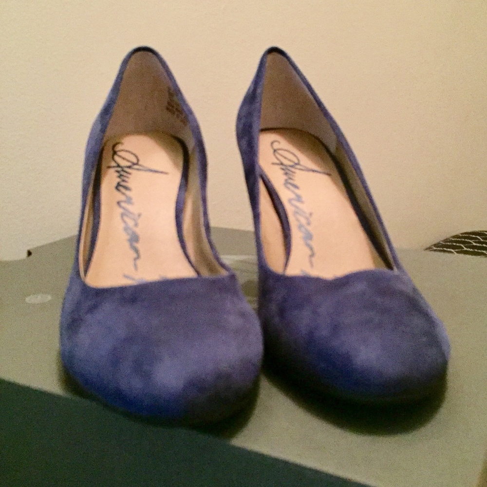 NWOT Blue Suede Shoes!